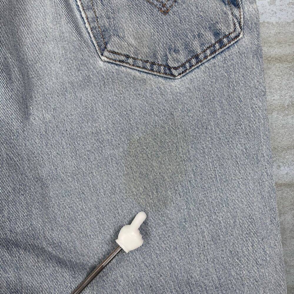 Vintage 90s Levis Jeans 550 36x34 Relaxed Fit Light Wash Denim Red Tab - Picture 6 of 6